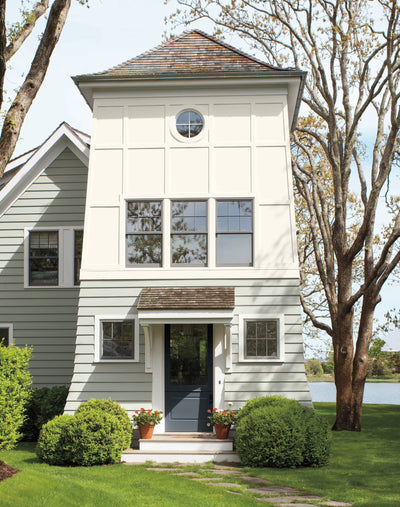 2140-60 Moonshine by Benjamin Moore